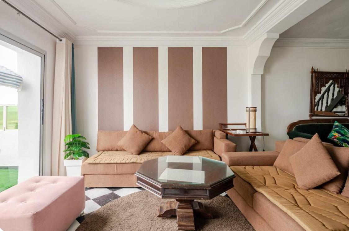 Ocean Breeze ,See View Apartment L'Oasis Екстериор снимка