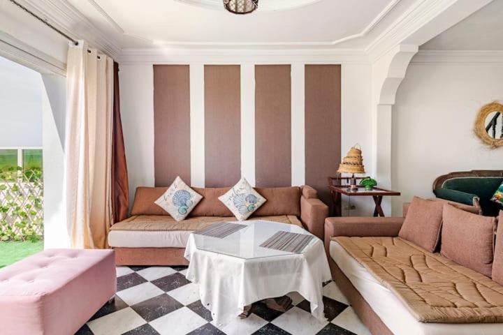 Ocean Breeze ,See View Apartment L'Oasis Екстериор снимка