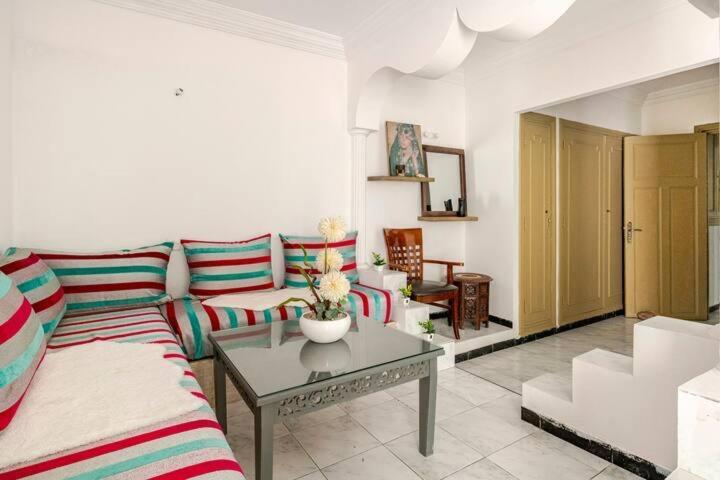 Ocean Breeze ,See View Apartment L'Oasis Екстериор снимка