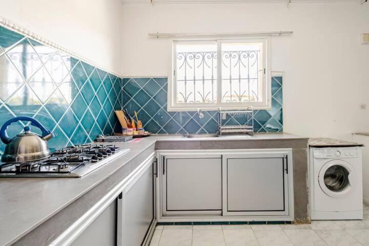 Ocean Breeze ,See View Apartment L'Oasis Екстериор снимка