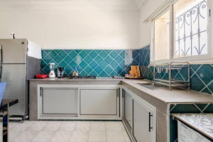 Ocean Breeze ,See View Apartment L'Oasis Екстериор снимка